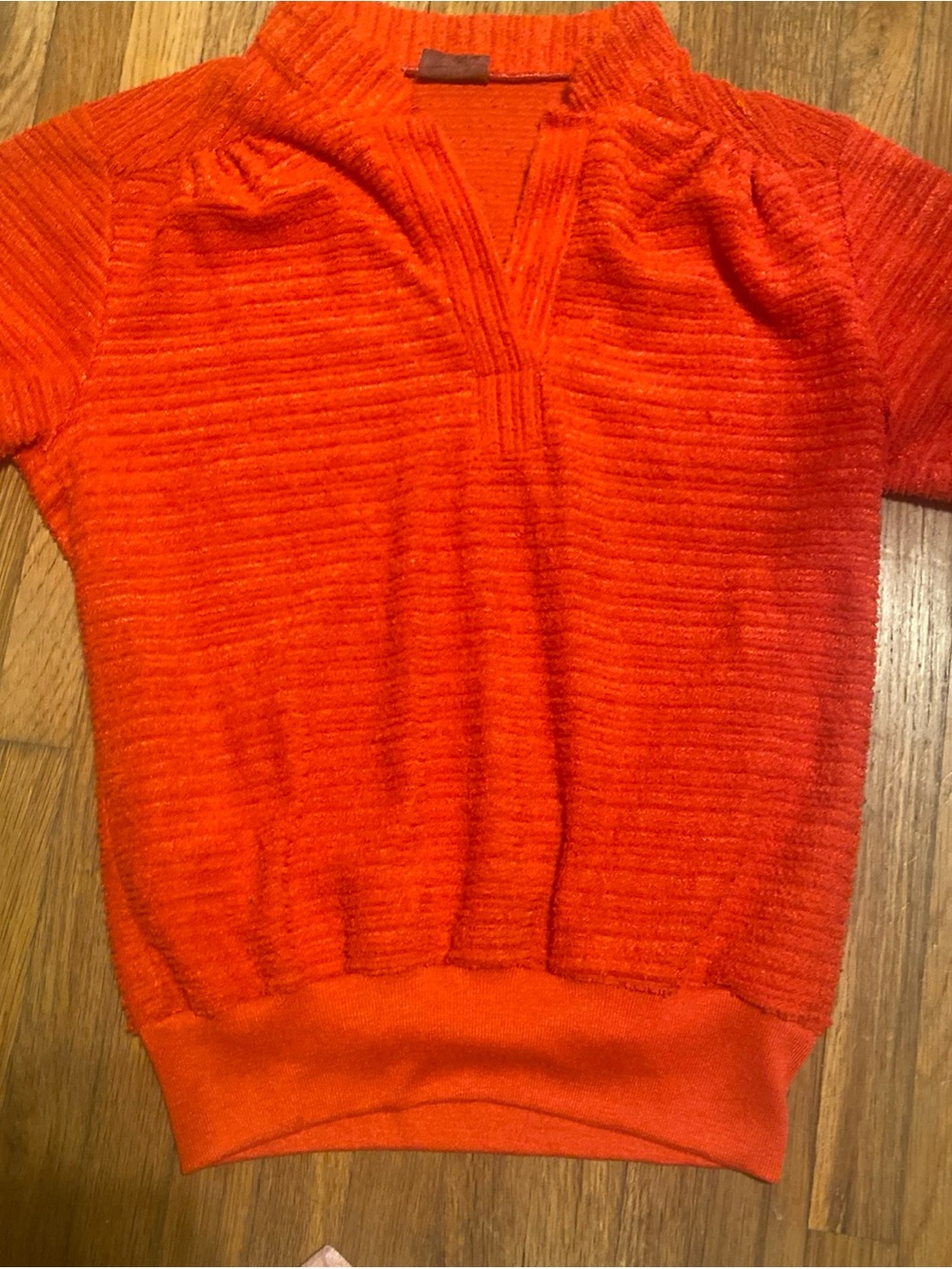 Vtg 70’s Women's Short-Sleeve Textured Terry Cloth Top - Red